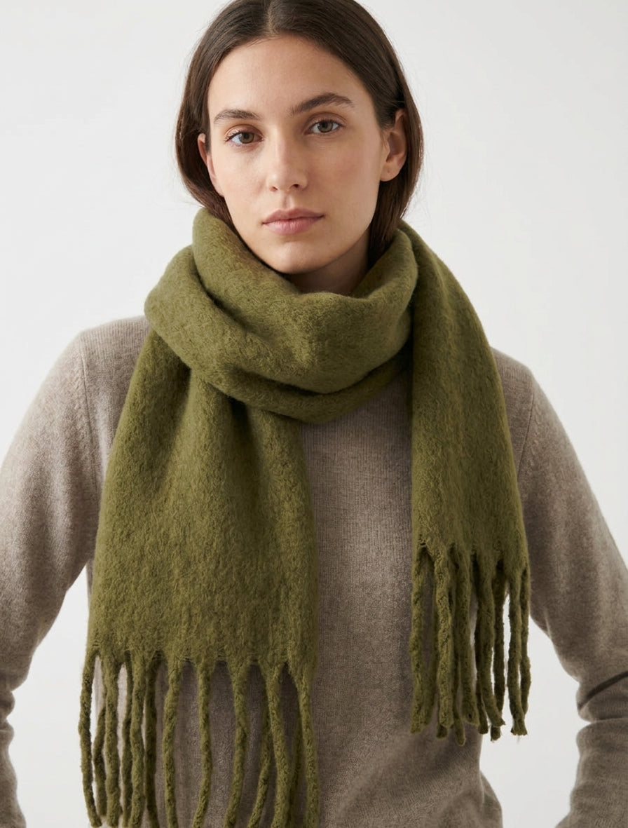 Echarpe laine duveteuse à franges - Kaki
