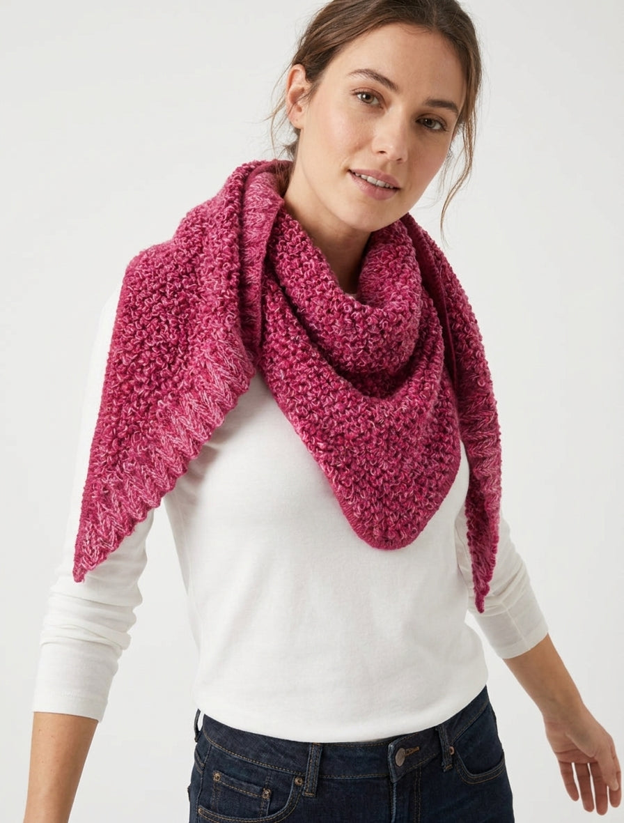 Châle triangulaire en maille bouclée - Fushia