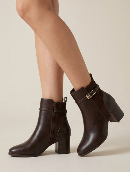 Bottines bimatière avec sangles - Marron