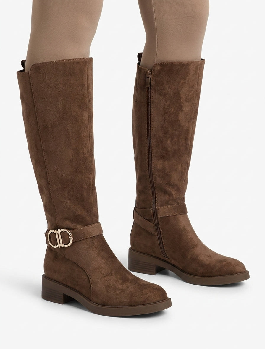 Bottes en suédine à boucle et bouts ronds - Marron