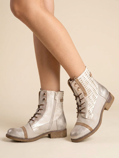 Iridescent veterlaarsjes met perforaties - Goud