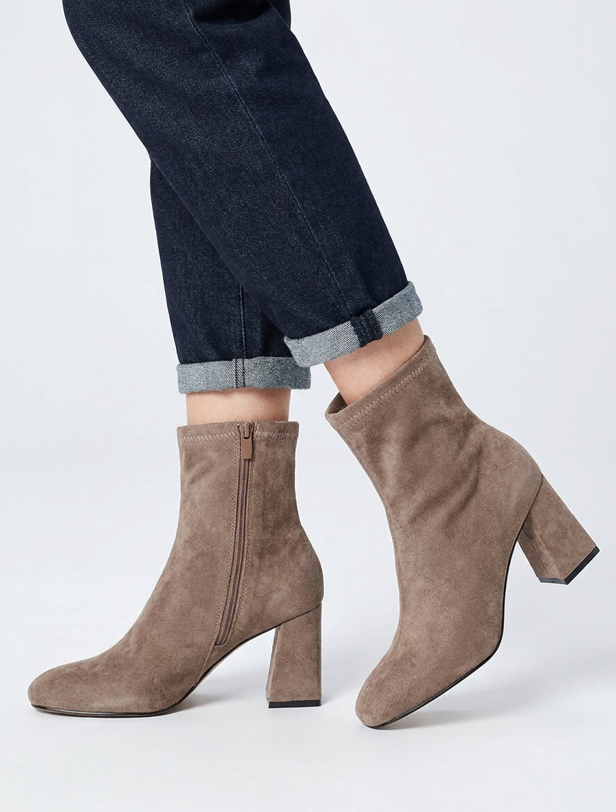 Bottines en suédine et talon carré - Taupe