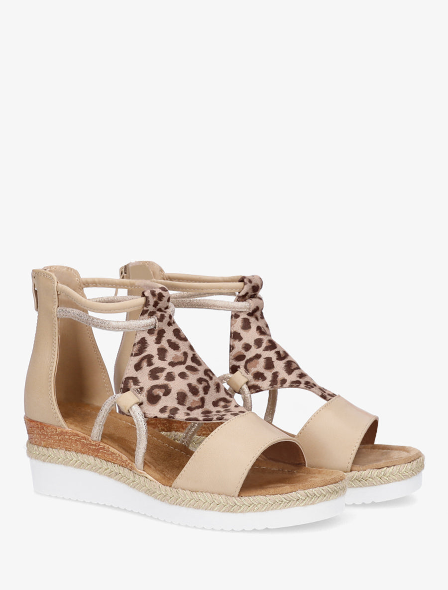 Sleehak sandalen met luipaardprint bandje - Beige