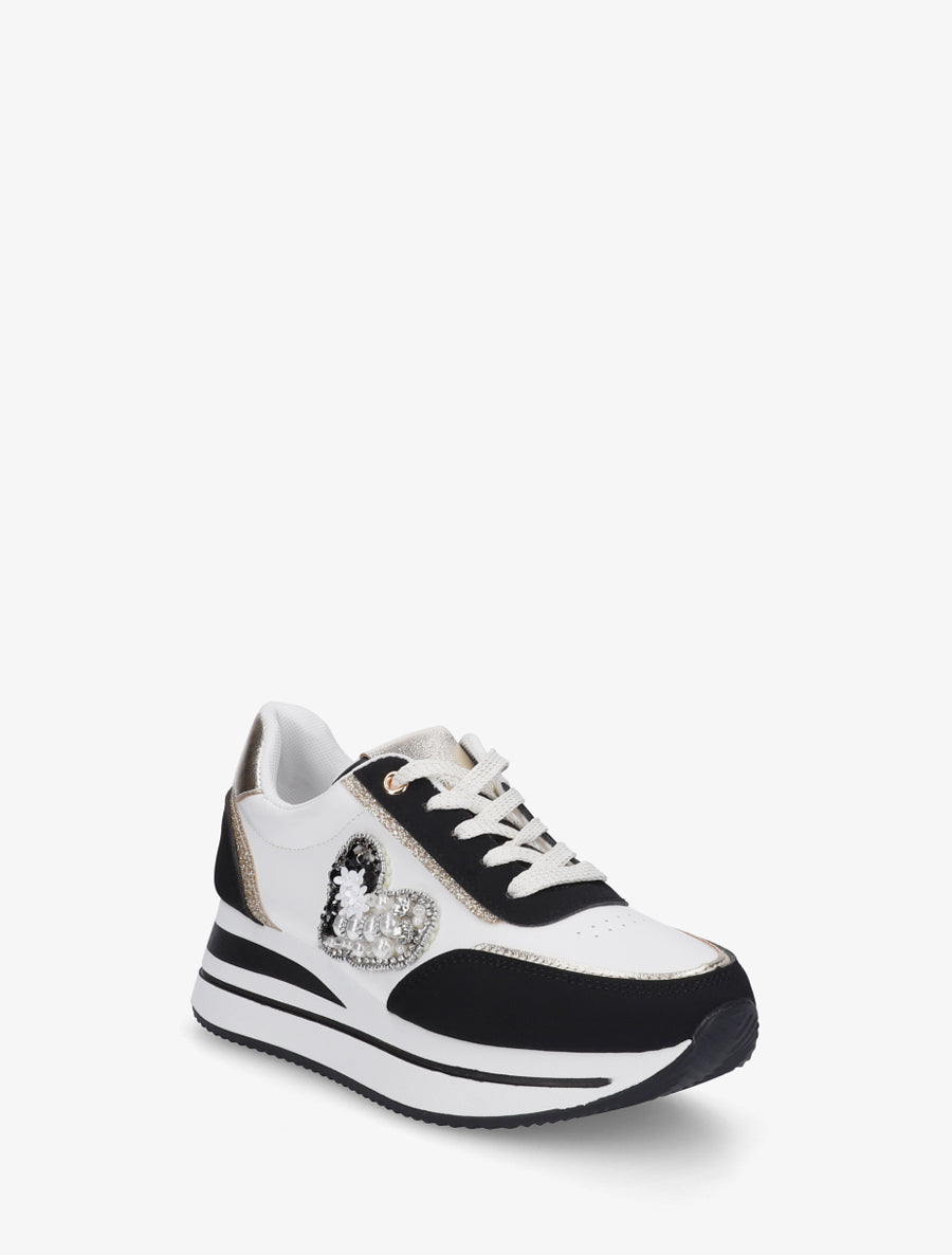 Sneakers à motif coeur et lacets stylisés - Noir - 2