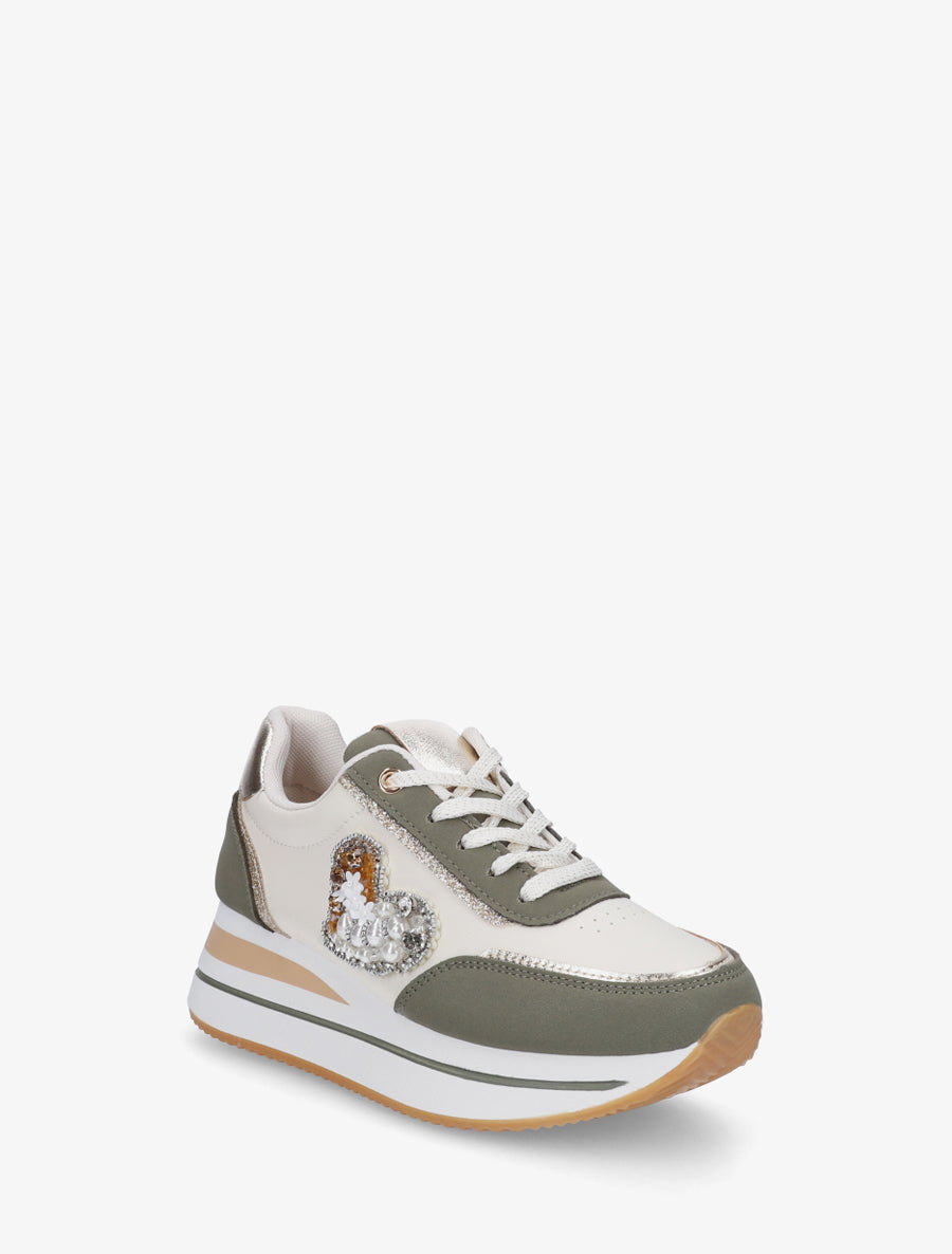 Sneakers à motif coeur et lacets stylisés - Kaki - 2