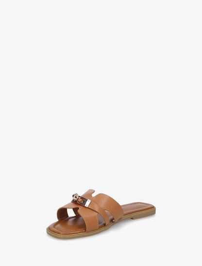 Claquettes en simili à empiècement métal - Camel - 3