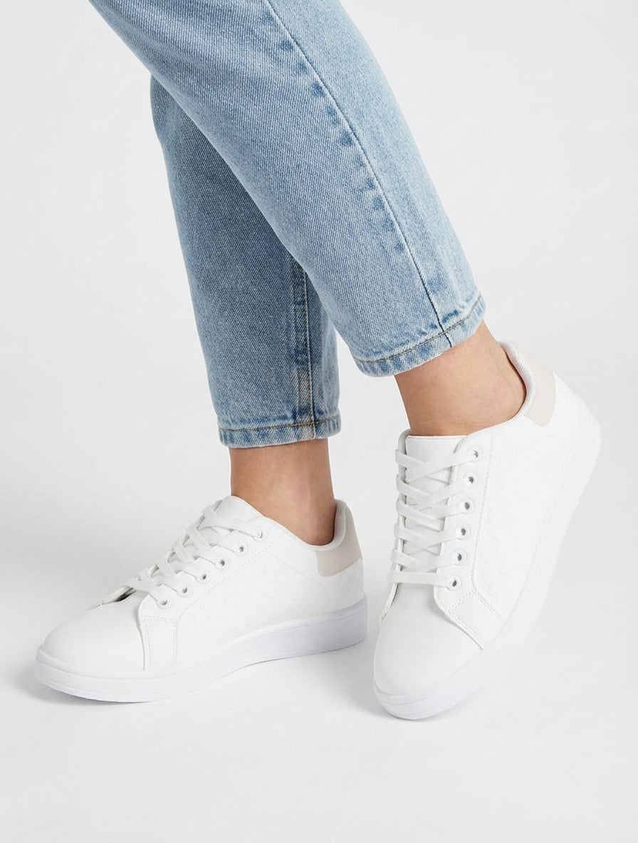 Schoenen van imitatieleer met ruitjesmotief - Beige