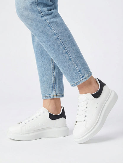 Baskets à contrefort contrastant - Blanc/noir