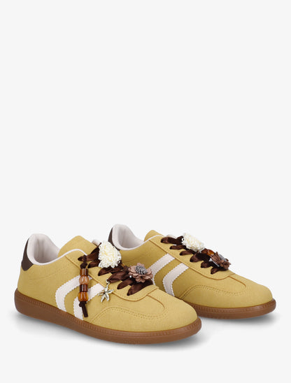 Sneakers à empiècement fleurs et perles en bois - Jaune moutarde - 4