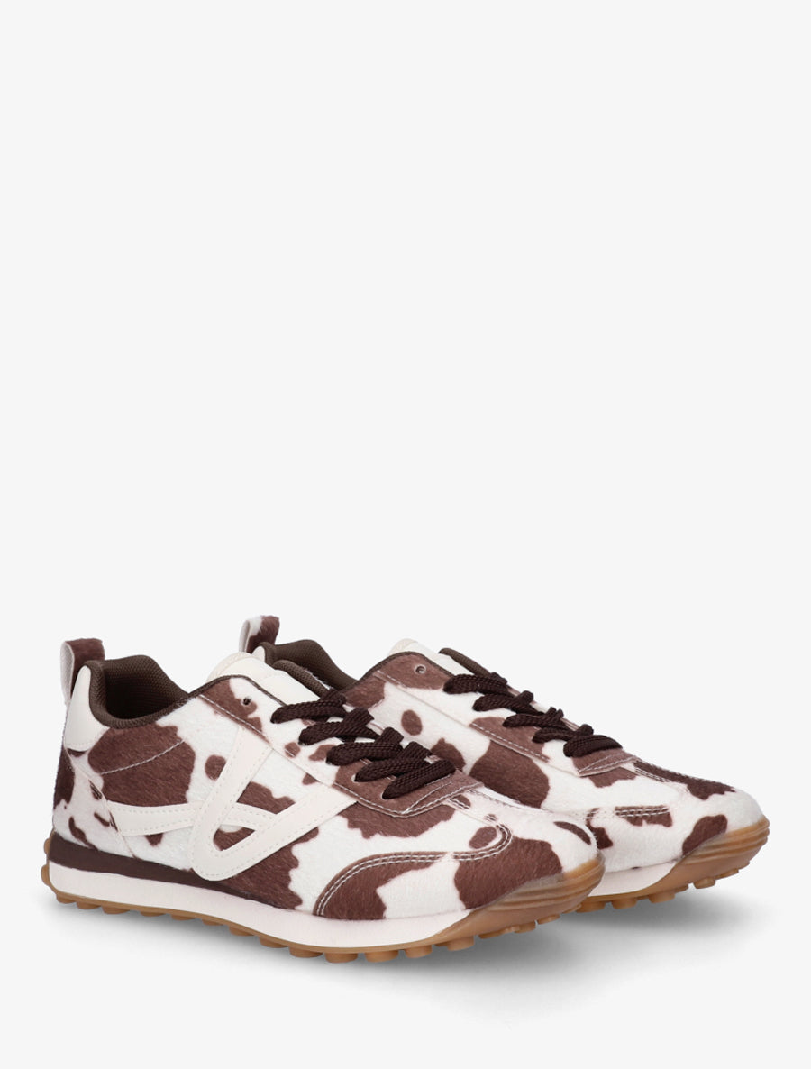 Sneakers à imprimé vache et détails contrastants - Marron - 4