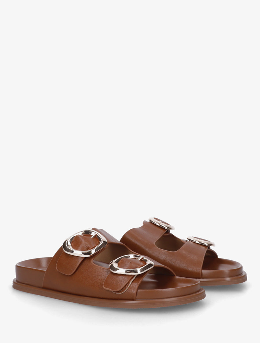 Mules plates en simili à double boucles - Camel - 4