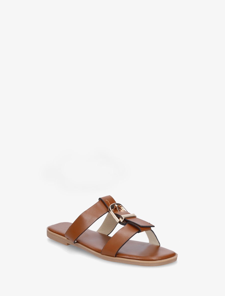 Nu-pieds en simili à boucle décorative - Camel - 2