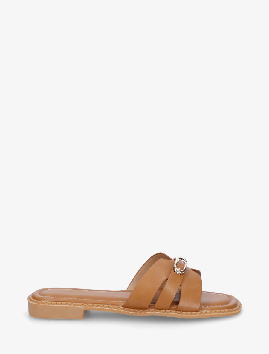 Claquettes en simili à empiècement métal - Camel - 1