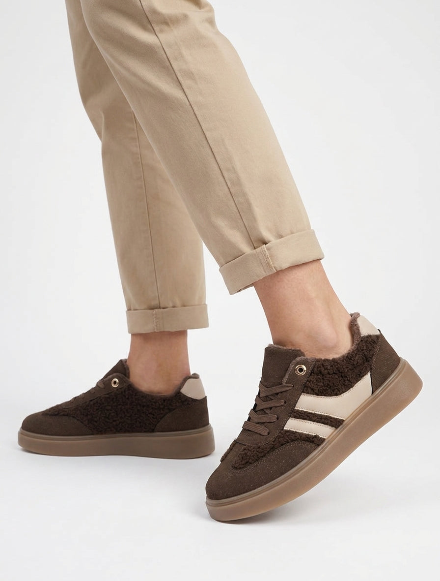 Lage sneakers met inzetstuk in bouclé-wol effect - Bruin