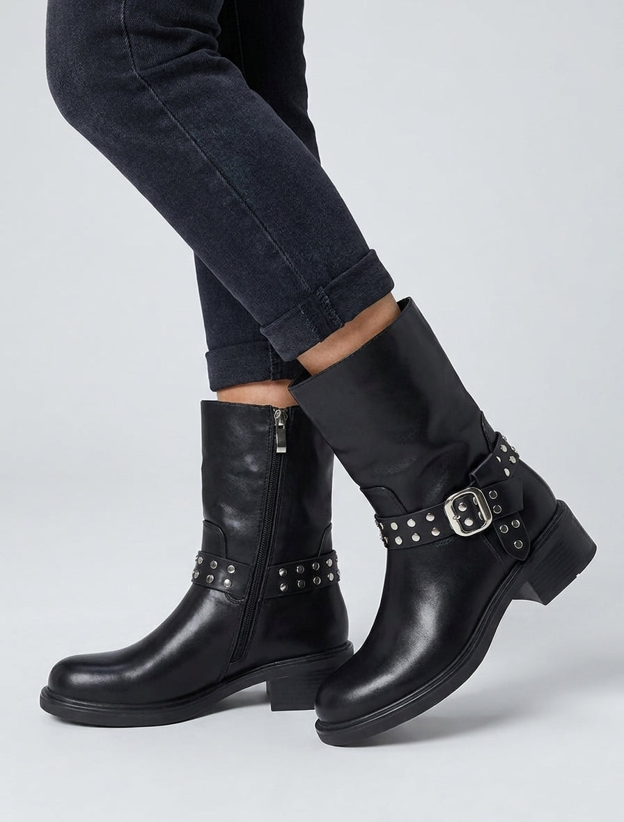 Bottines à sangle cloutée décorative - Noir