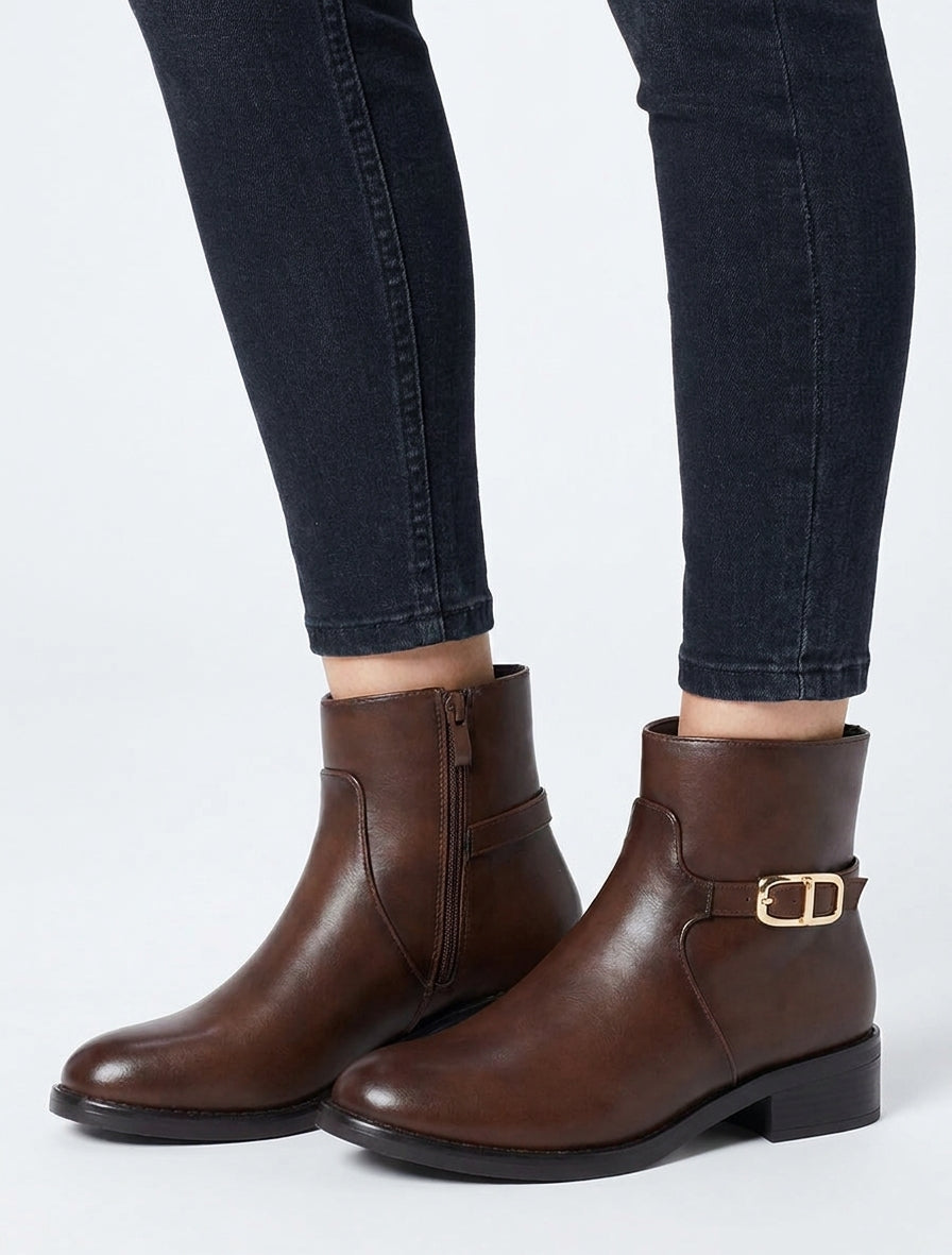 Bottines en simili à boucle métallique - Marron