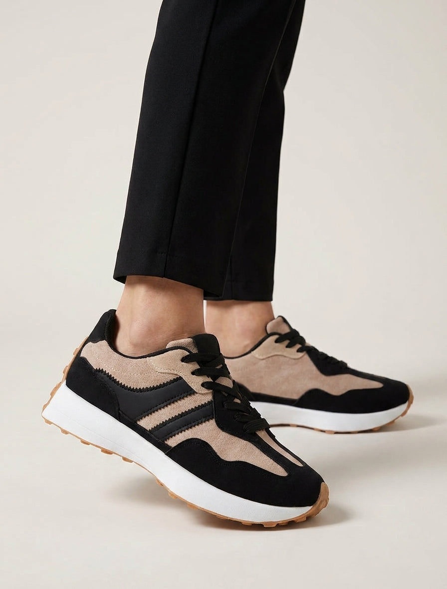 Baskets effet nubuck à bandes contrastantes - Noir