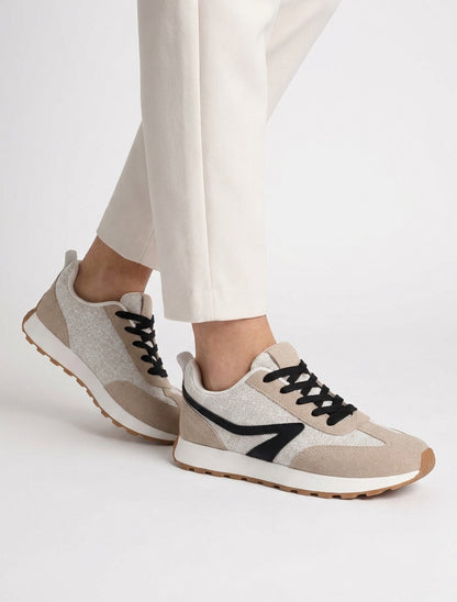 Sneakers à empiècement tissu et effet nubuck - Taupe