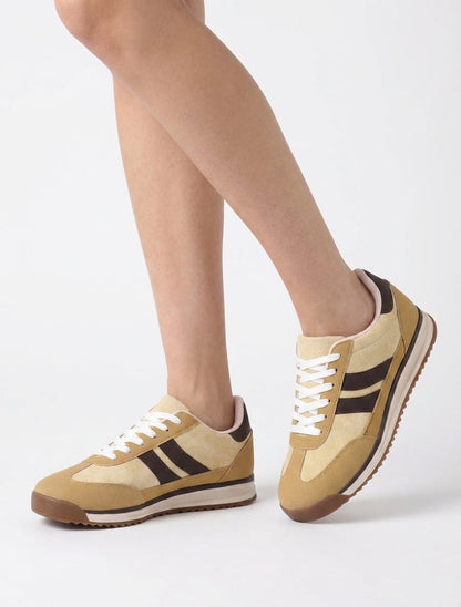 Sneakers en suédine et effet nubuck - Jaune