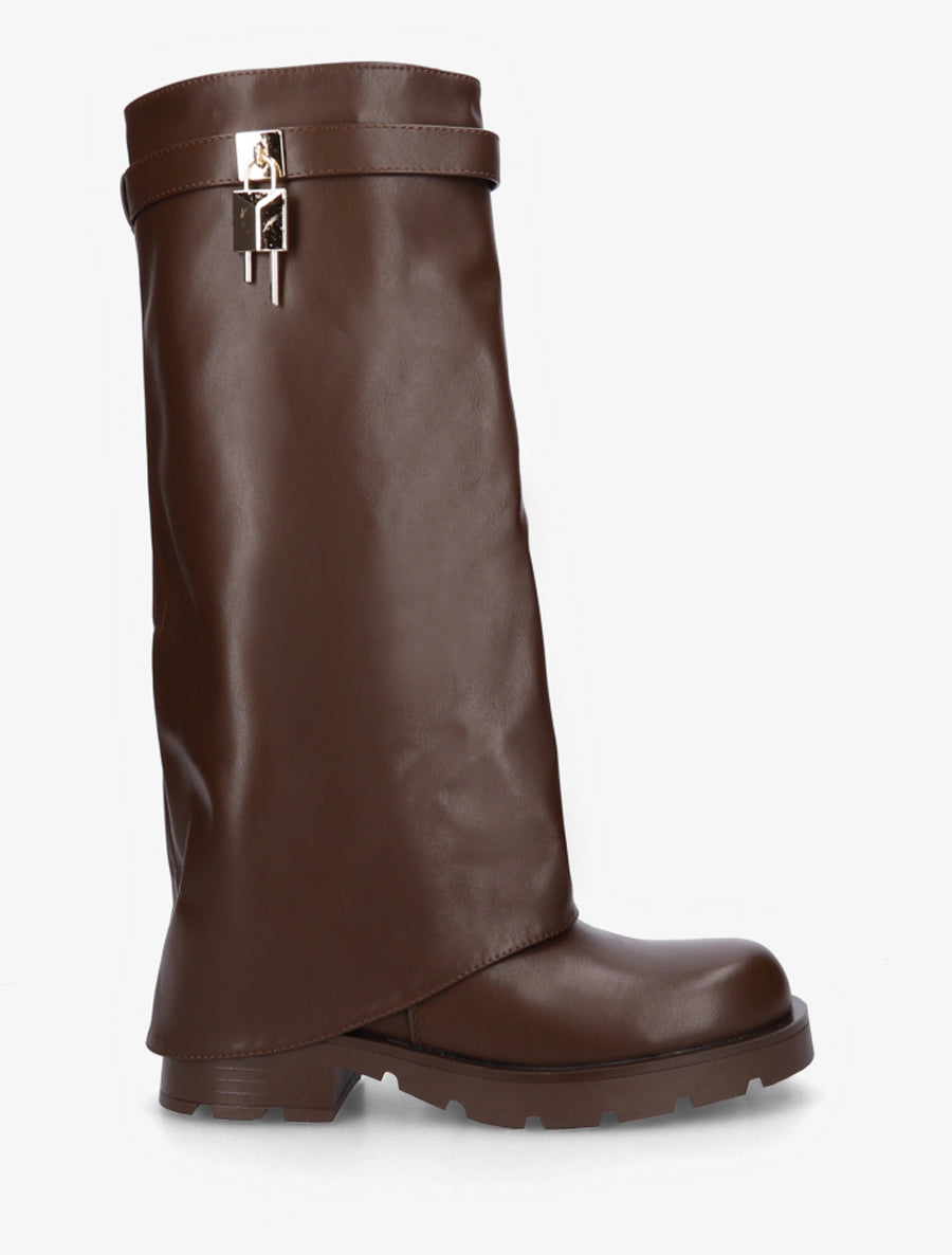 Bottes en simili à revers et bijou cadenas - Marron - 1