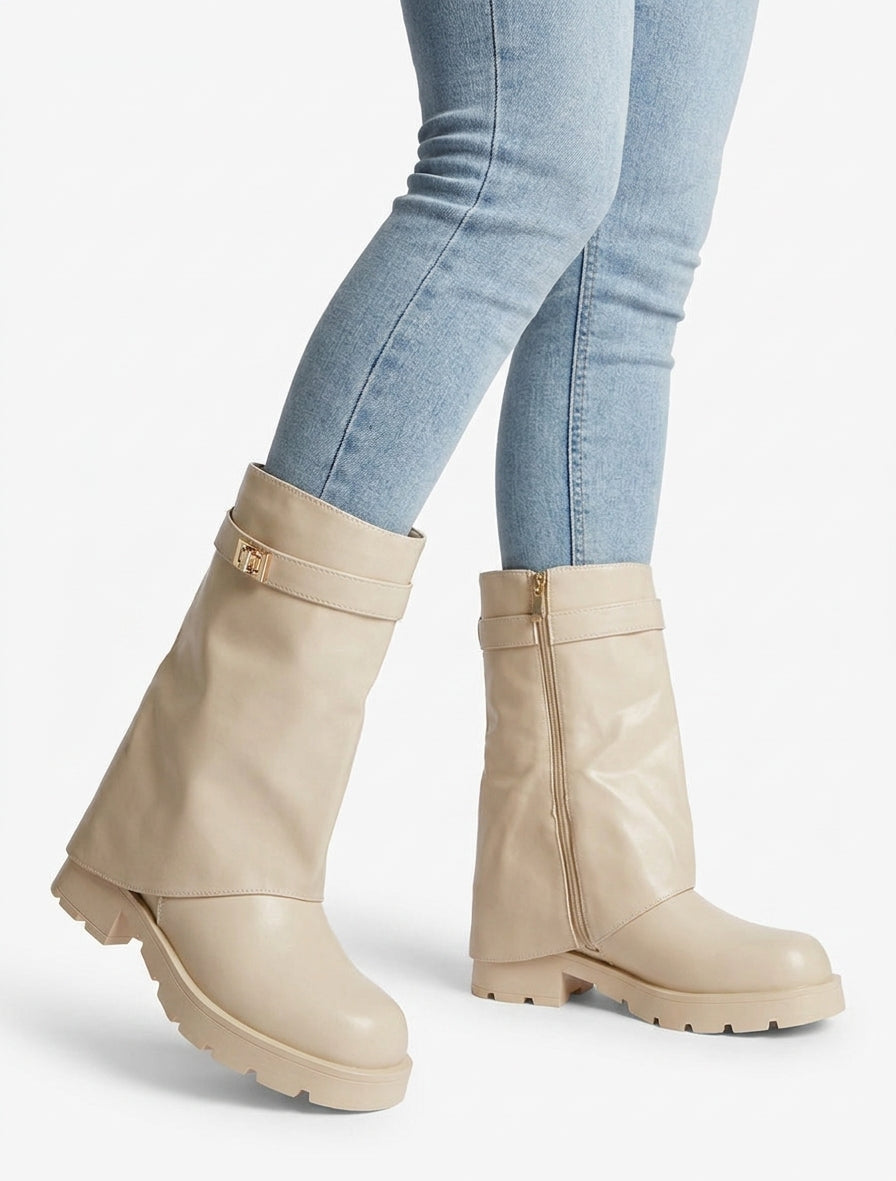 Omgekeerde enkellaarsjes met riem en juweel - Beige