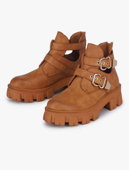 Boots à double sangles à boucles dorées - Camel - 5