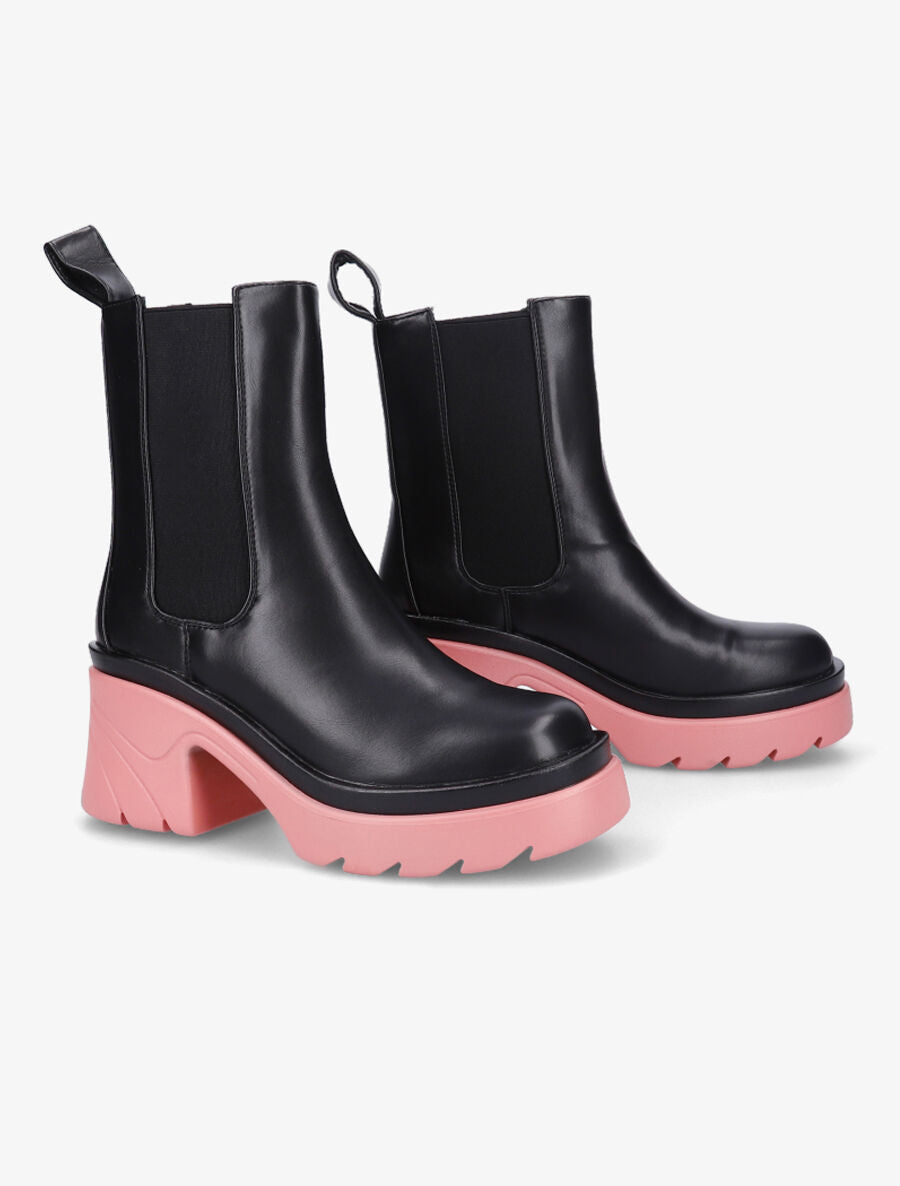 Boots crantées à semelle plateforme - Rose - 4