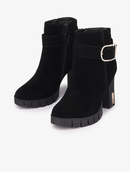 Bottines suédées à bride à boucle stylisée - Noir - 1