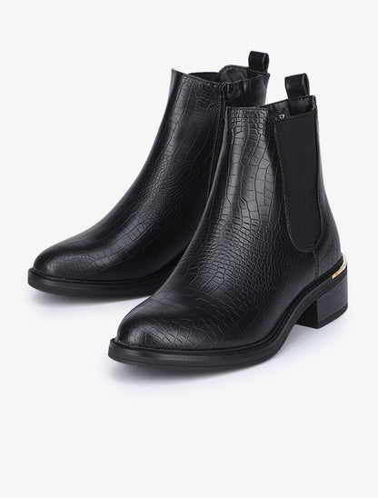 Bottines effet croco à détails dorés stylisés - Noir - 1