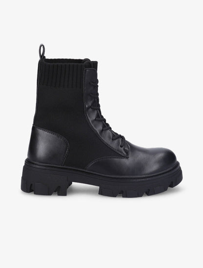 Bottines en simili à semelle crantée - Noir - 2