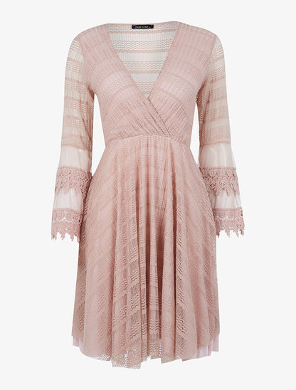 Robe ajourée à découpes graphiques - Rose - 1