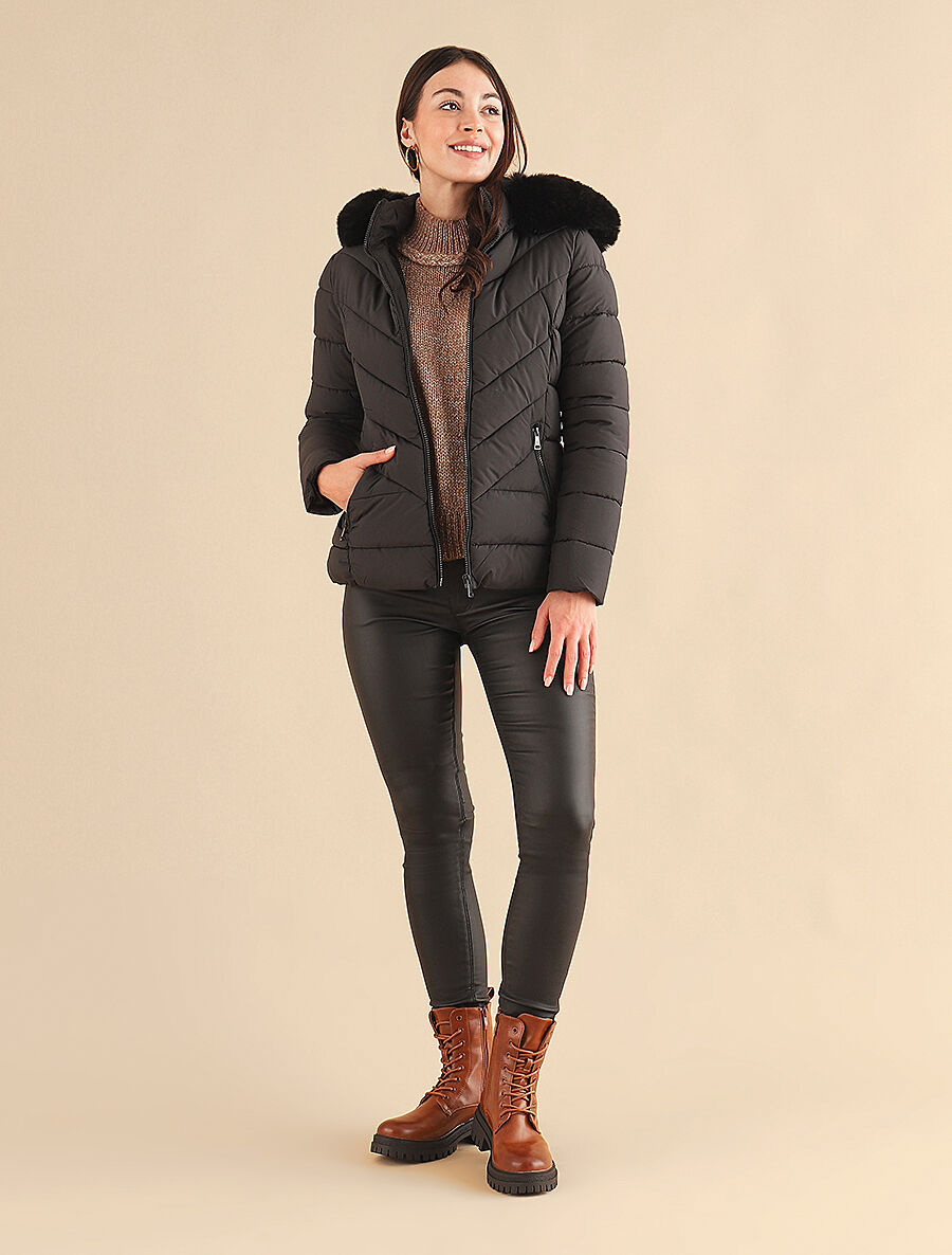 Look Henne - 2
