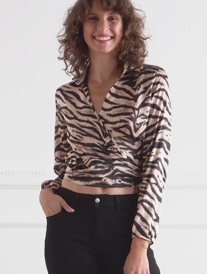 Crop-top cache-coeur satiné imprimé tigré - Noir